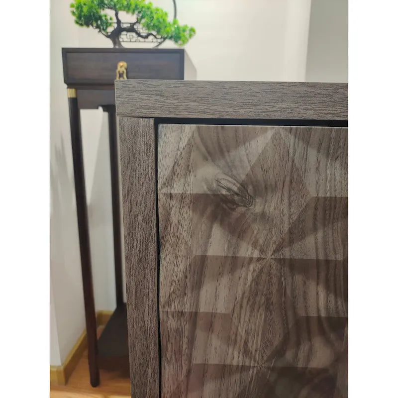 Buffet à porte en relief diamant avec pieds en bois massif - gris