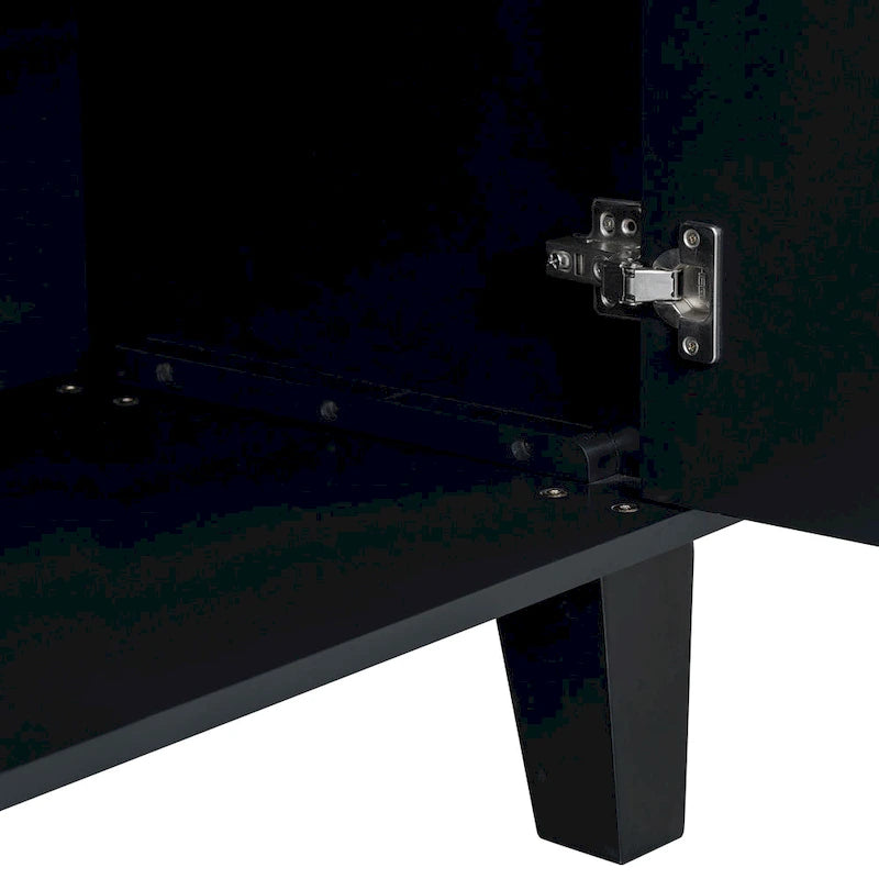 Credenza con motivo geometrico, ripiani regolabili e maniglie rotonde