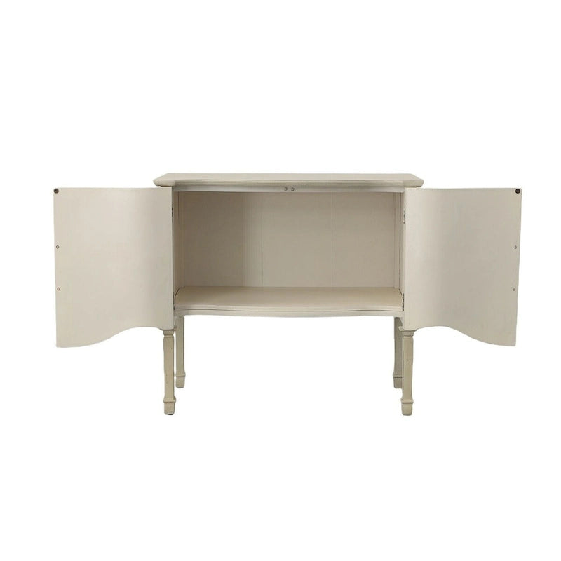 Credenza color crema effetto anticato a 2 ante con maniglie in ottone e struttura in mogano
